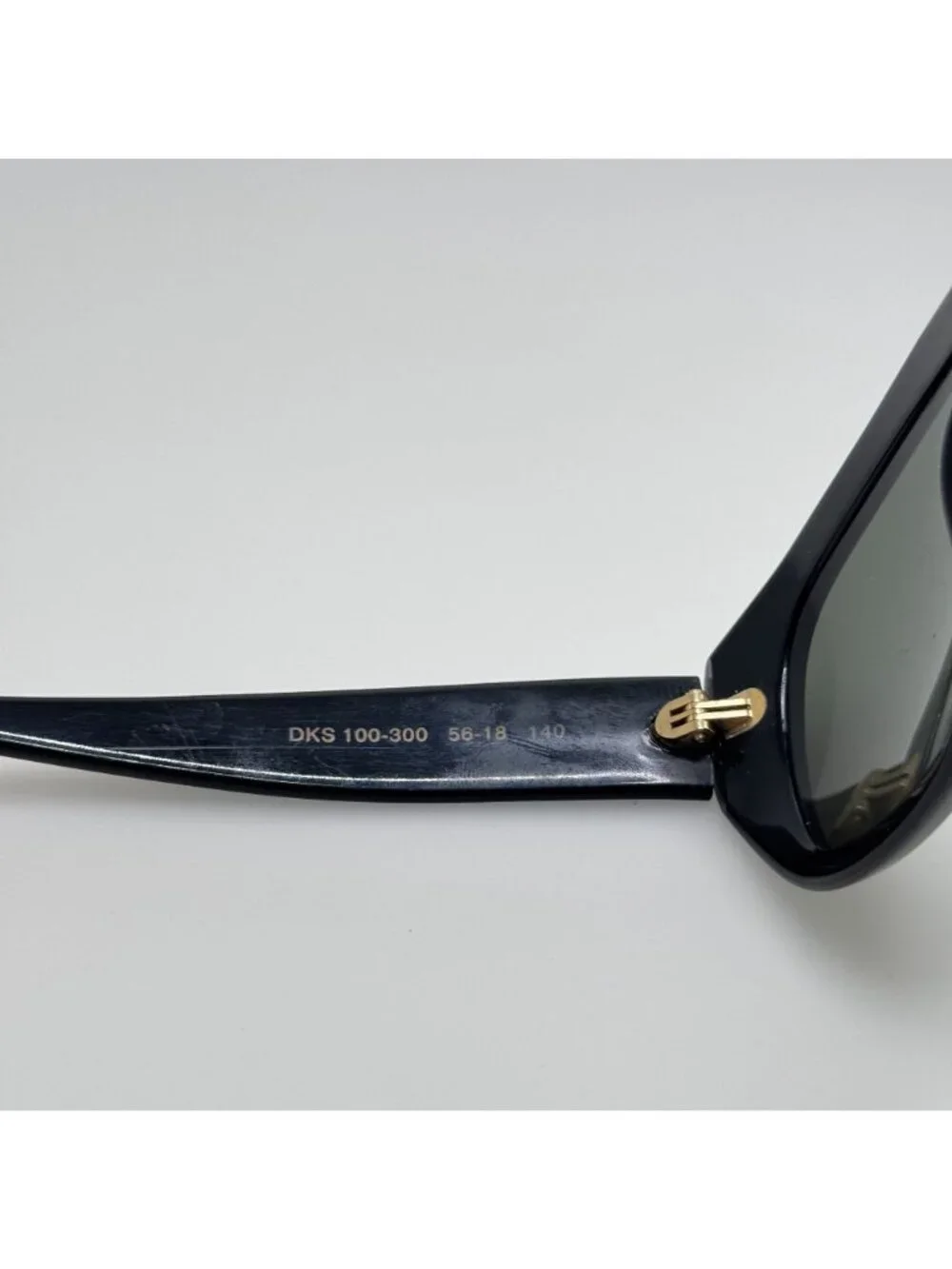 DKNY Donna Karan DKS 100-300 Eye Glasses Eyeglasses Frames 56-18-140